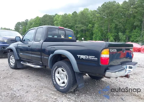 2002 Toyota Tacoma Base V6 из США, поврежденный, VIN 5TEWN72N72Z058610
